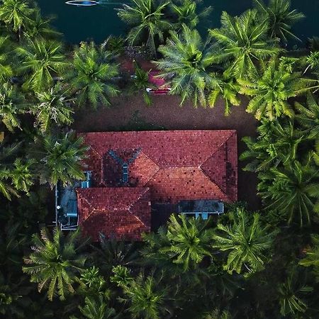 Cocozone Stays Alappuzha Luaran gambar